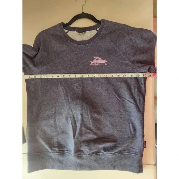 Patagonia Organic Cotton Crewneck Sweatshirt Blue Flying Fish Womens Medium - Picture 5 of 6